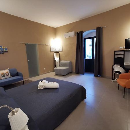 Hercules Suites Noto Buitenkant foto